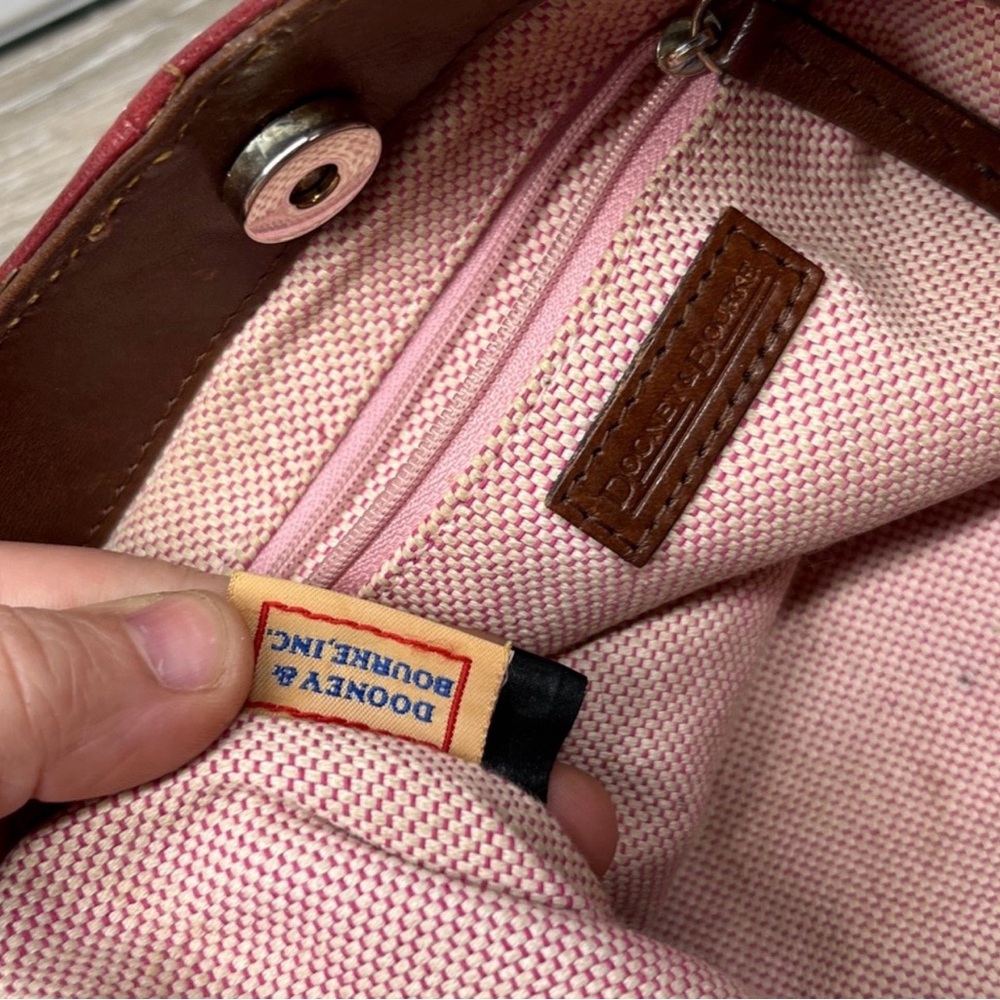 Dooney & Bourke Red Pebbled Leather Shoulder Bag! Preowned! - Picture 7 of 15